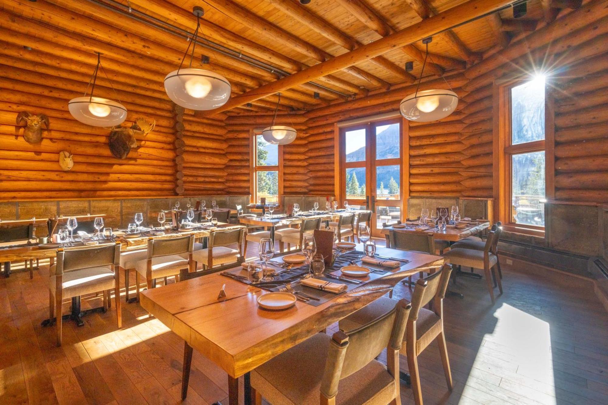 The Lodge At Bow Lake Lake Louise Extérieur photo
