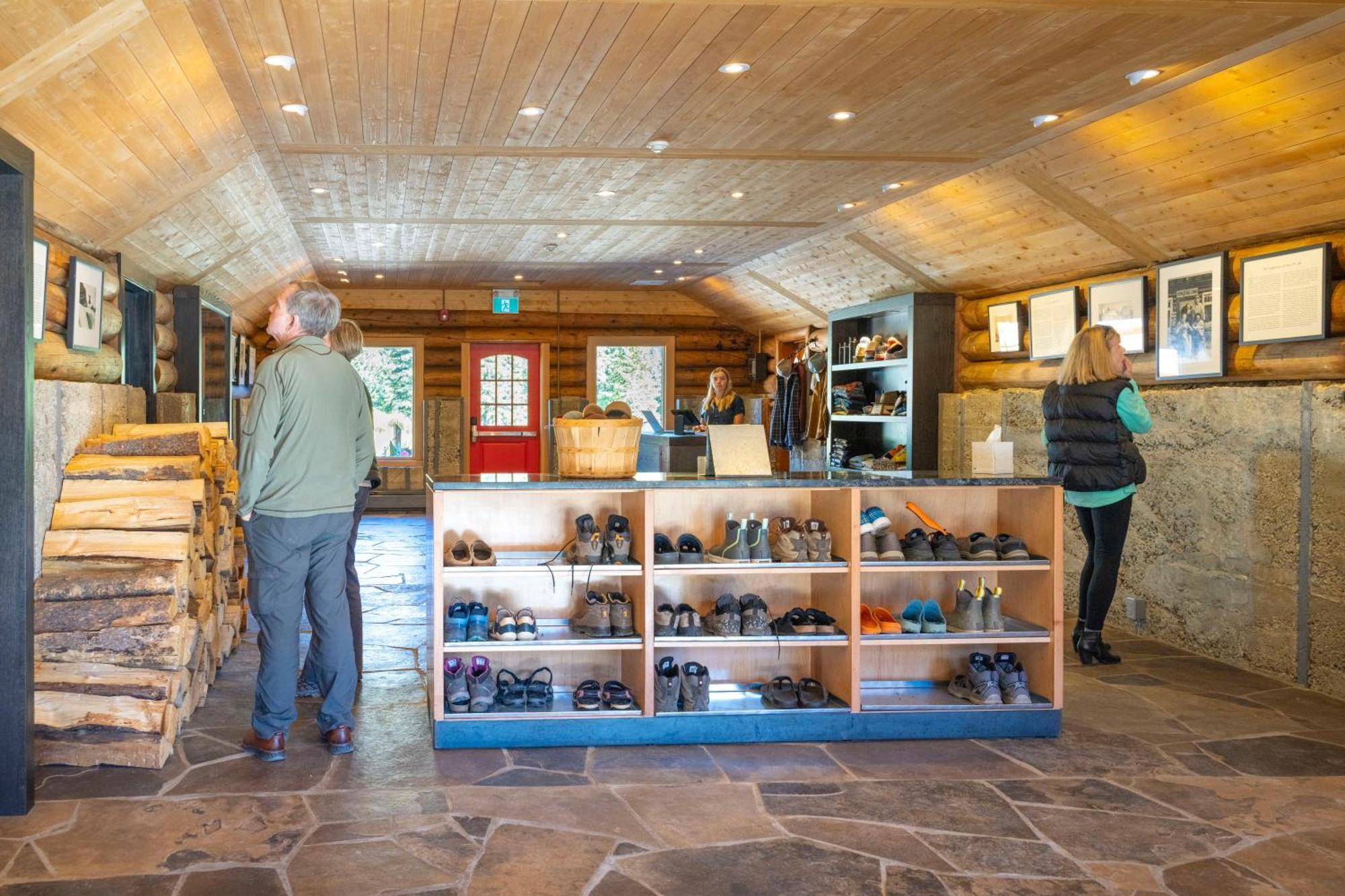 The Lodge At Bow Lake Lake Louise Extérieur photo